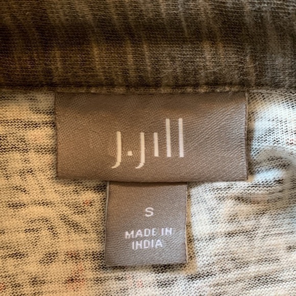 J Jill small button down long sleeve shirt - Picture 4 of 5